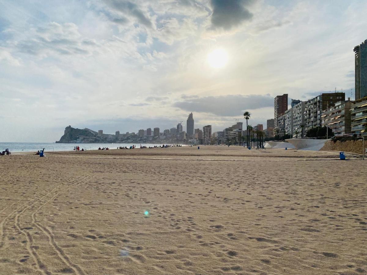 Sunset Waves Benidorm Sea View Apartment Bagian luar foto