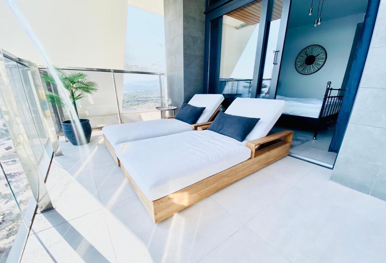 Sunset Waves Benidorm Sea View Apartment Bagian luar foto